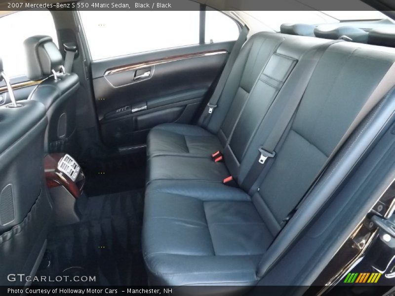 Black / Black 2007 Mercedes-Benz S 550 4Matic Sedan