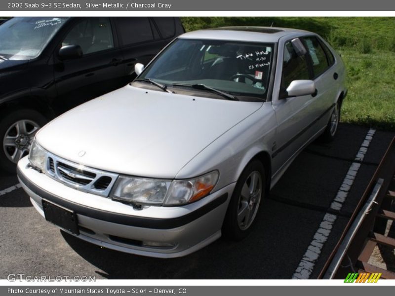 Silver Metallic / Charcoal Gray 2002 Saab 9-3 SE Sedan