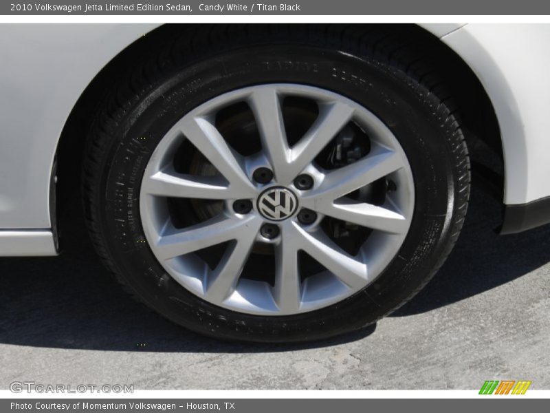 Candy White / Titan Black 2010 Volkswagen Jetta Limited Edition Sedan