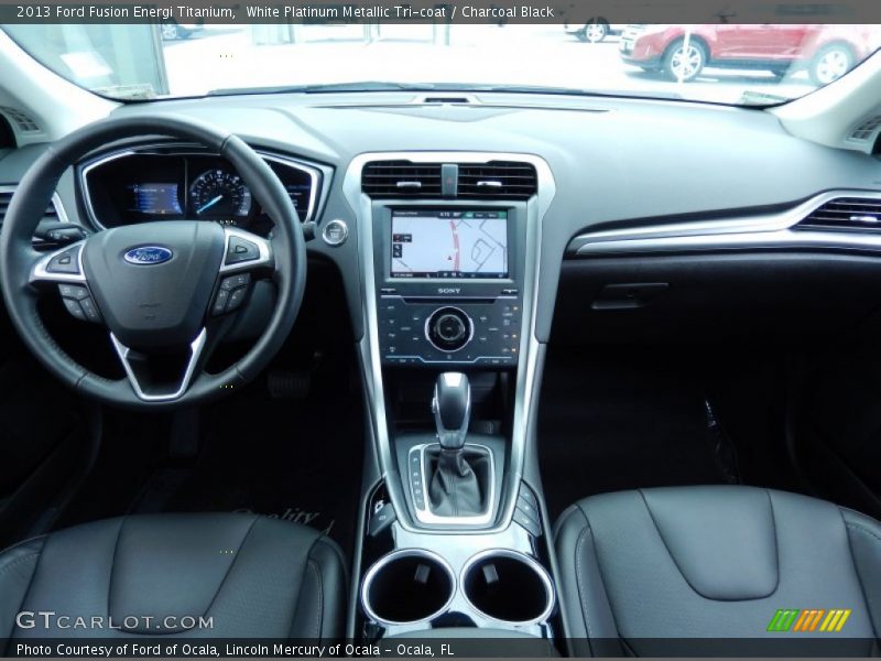 Dashboard of 2013 Fusion Energi Titanium