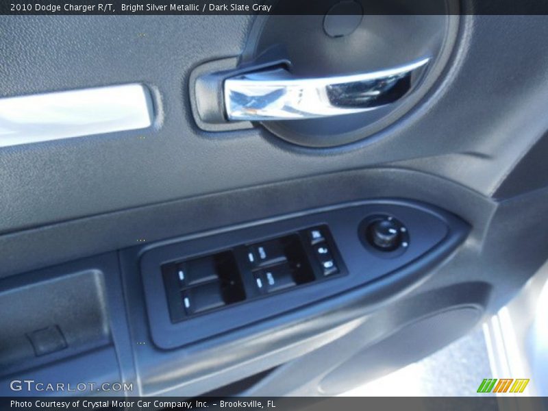 Bright Silver Metallic / Dark Slate Gray 2010 Dodge Charger R/T