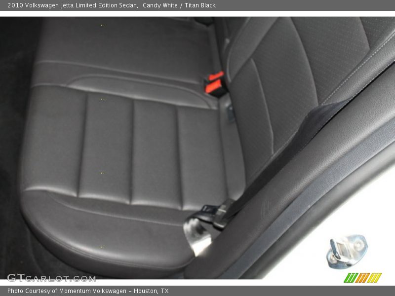 Candy White / Titan Black 2010 Volkswagen Jetta Limited Edition Sedan