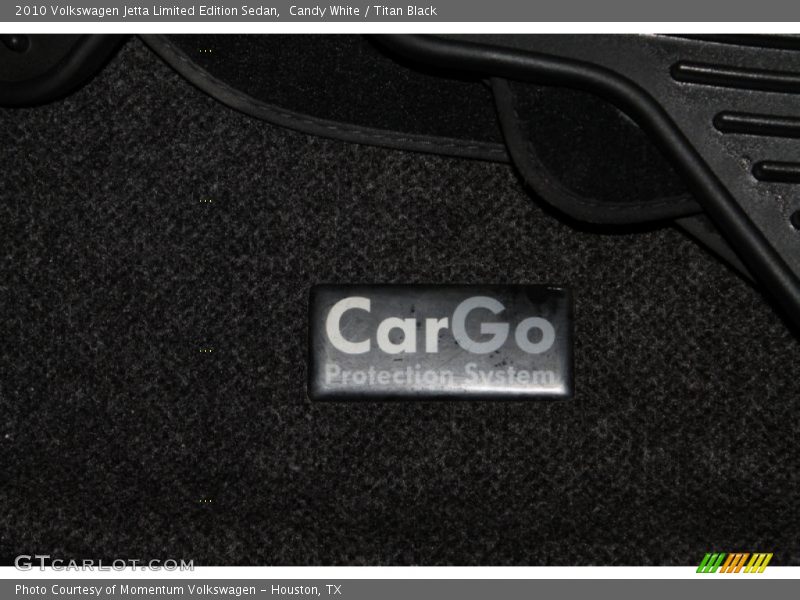 Candy White / Titan Black 2010 Volkswagen Jetta Limited Edition Sedan