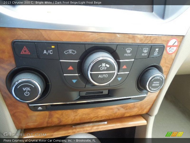 Bright White / Dark Frost Beige/Light Frost Beige 2013 Chrysler 300 C