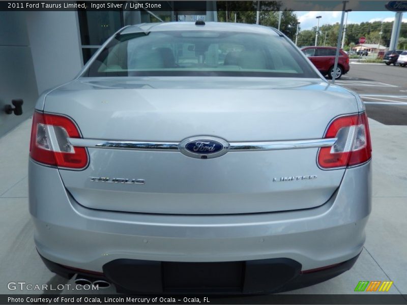 Ingot Silver / Light Stone 2011 Ford Taurus Limited