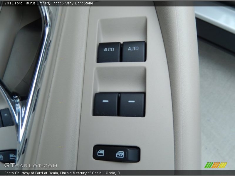 Ingot Silver / Light Stone 2011 Ford Taurus Limited