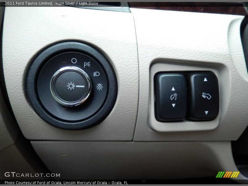 Ingot Silver / Light Stone 2011 Ford Taurus Limited
