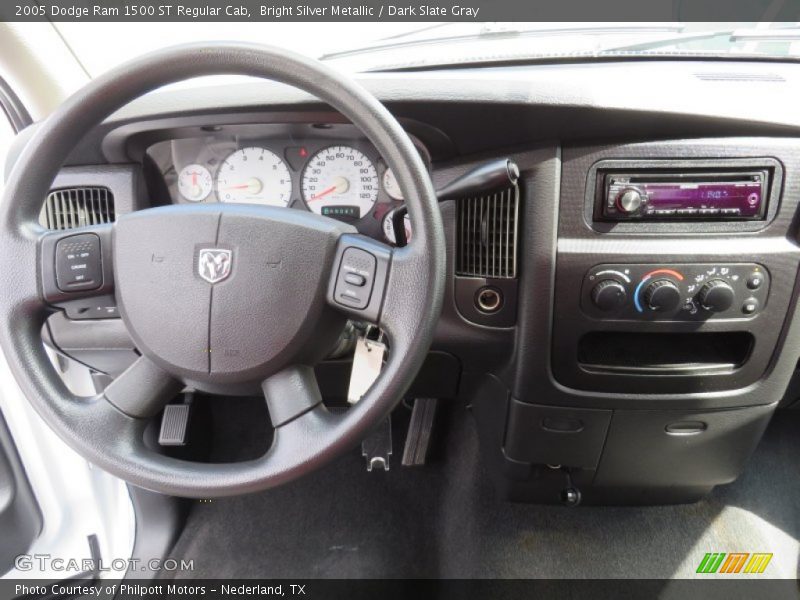 Bright Silver Metallic / Dark Slate Gray 2005 Dodge Ram 1500 ST Regular Cab