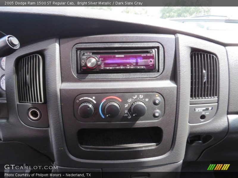Bright Silver Metallic / Dark Slate Gray 2005 Dodge Ram 1500 ST Regular Cab