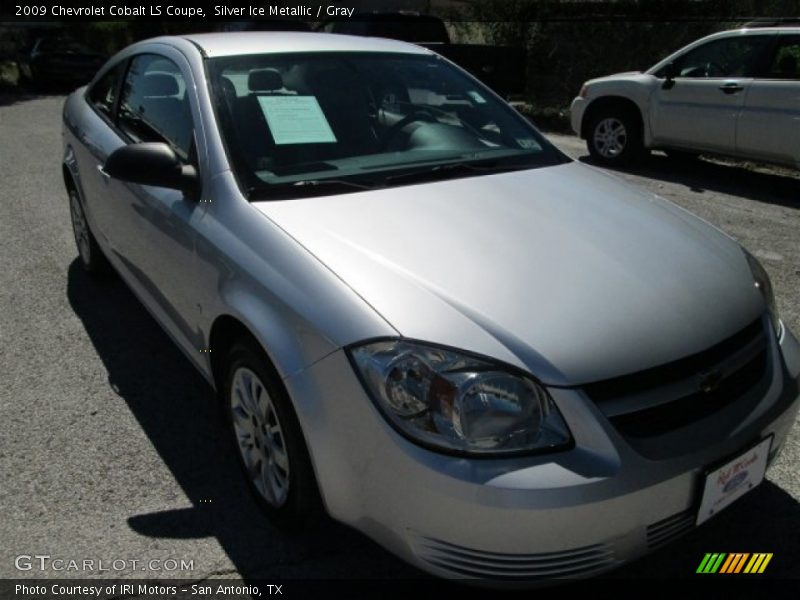 Silver Ice Metallic / Gray 2009 Chevrolet Cobalt LS Coupe