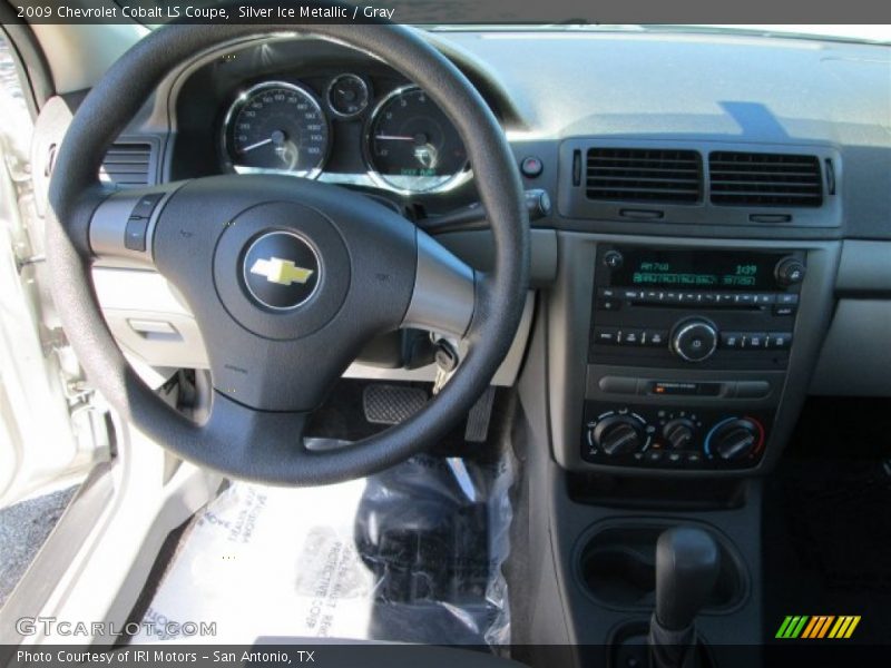 Silver Ice Metallic / Gray 2009 Chevrolet Cobalt LS Coupe
