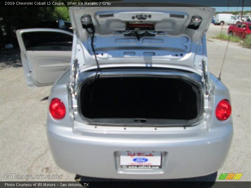 Silver Ice Metallic / Gray 2009 Chevrolet Cobalt LS Coupe