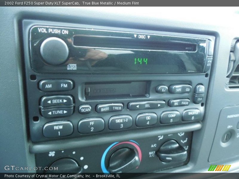 Audio System of 2002 F250 Super Duty XLT SuperCab