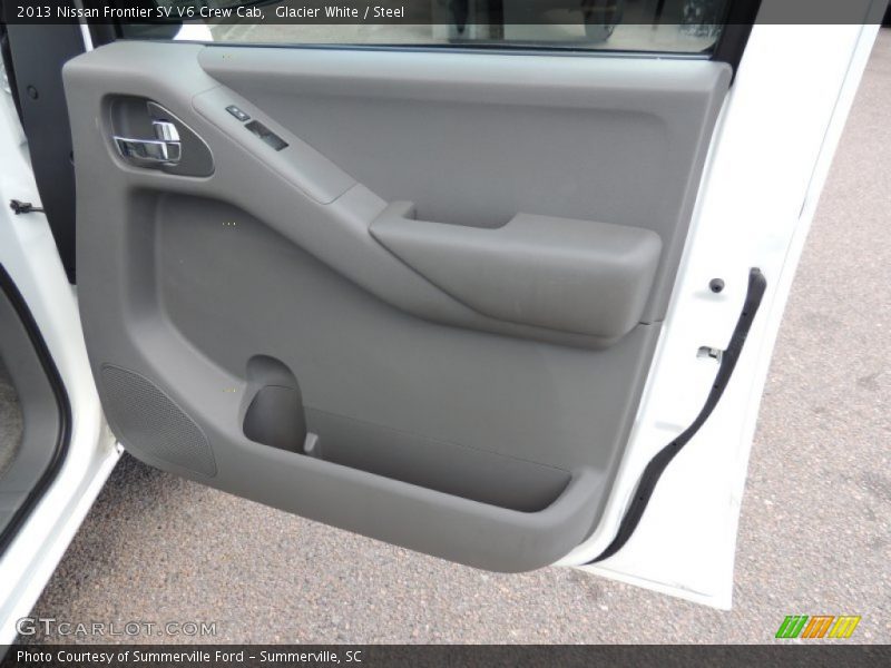 Glacier White / Steel 2013 Nissan Frontier SV V6 Crew Cab