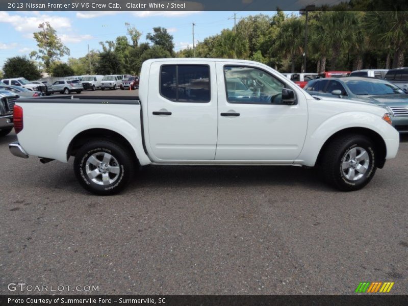 Glacier White / Steel 2013 Nissan Frontier SV V6 Crew Cab