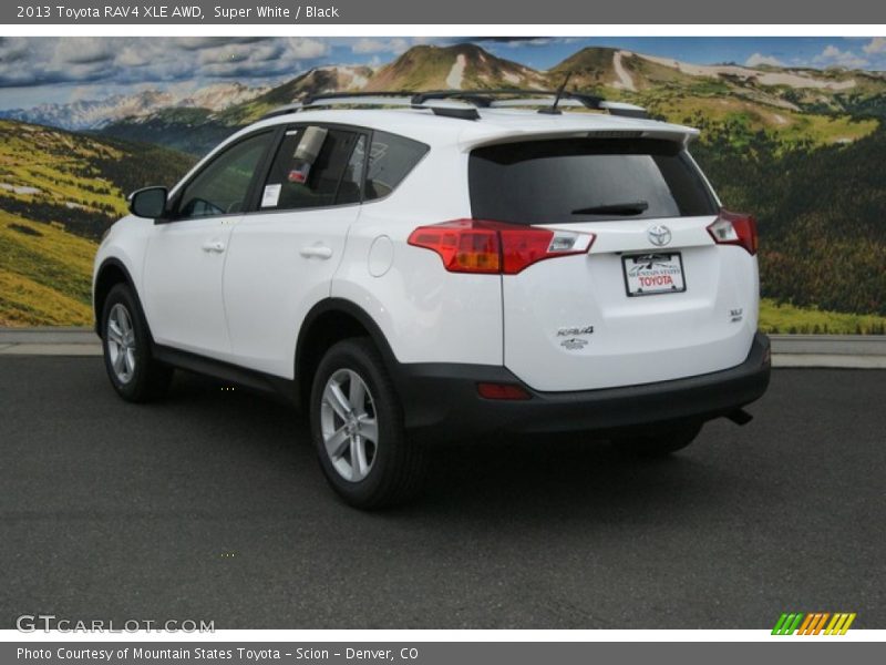 Super White / Black 2013 Toyota RAV4 XLE AWD