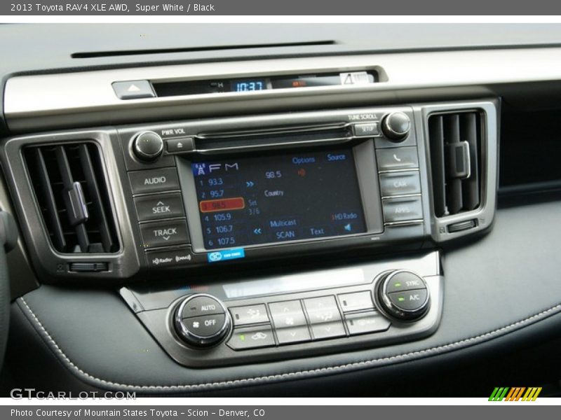 Super White / Black 2013 Toyota RAV4 XLE AWD