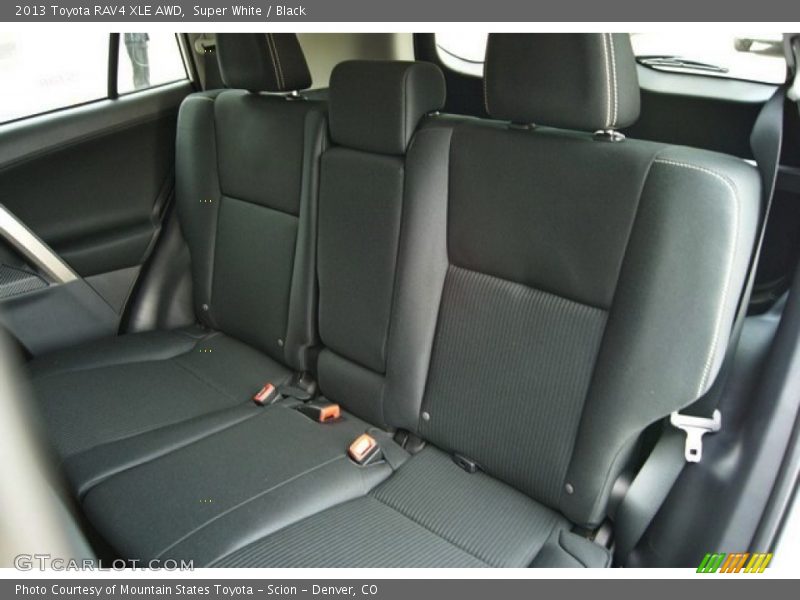 Super White / Black 2013 Toyota RAV4 XLE AWD