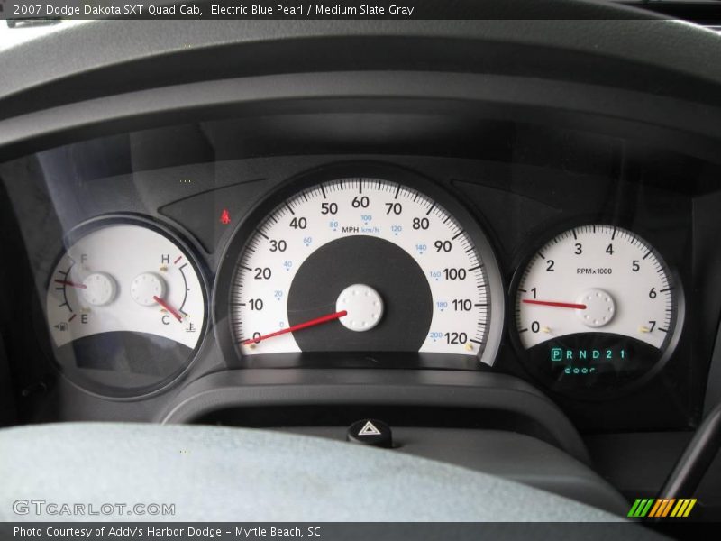 Electric Blue Pearl / Medium Slate Gray 2007 Dodge Dakota SXT Quad Cab