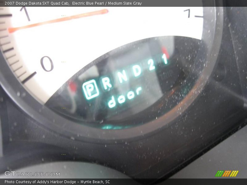 Electric Blue Pearl / Medium Slate Gray 2007 Dodge Dakota SXT Quad Cab