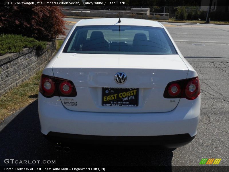 Candy White / Titan Black 2010 Volkswagen Jetta Limited Edition Sedan