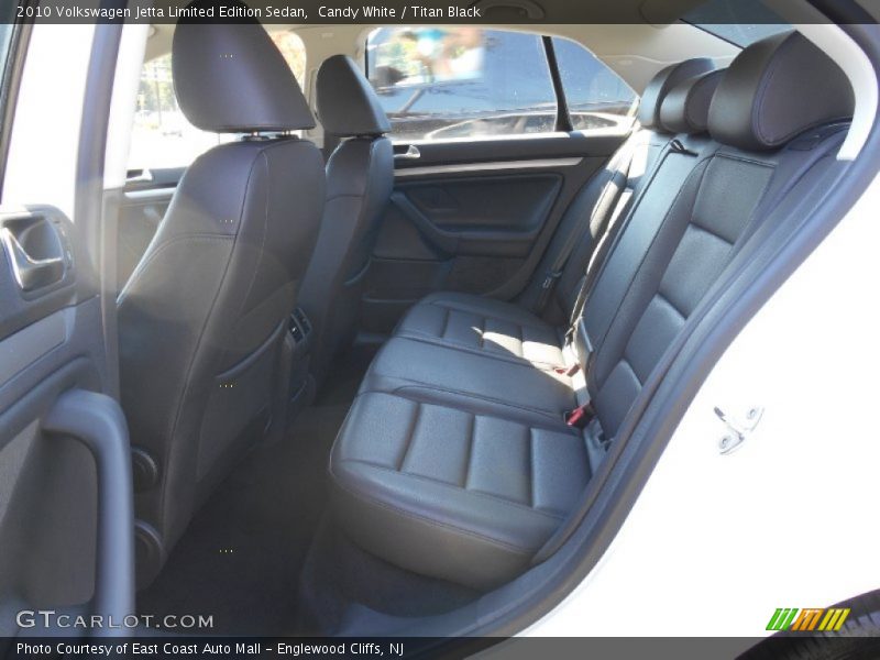 Candy White / Titan Black 2010 Volkswagen Jetta Limited Edition Sedan