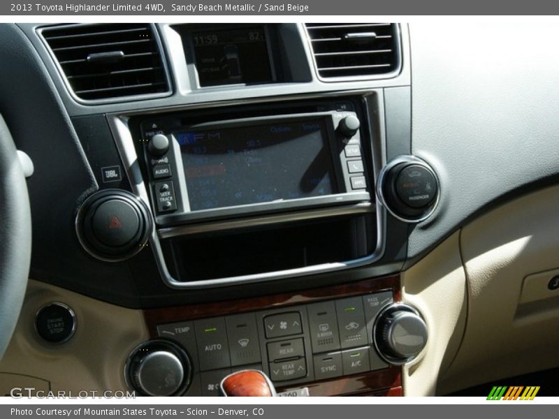 Sandy Beach Metallic / Sand Beige 2013 Toyota Highlander Limited 4WD