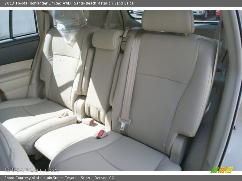 Sandy Beach Metallic / Sand Beige 2013 Toyota Highlander Limited 4WD