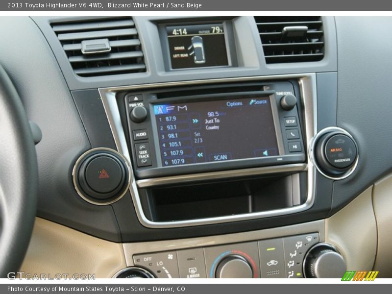 Blizzard White Pearl / Sand Beige 2013 Toyota Highlander V6 4WD