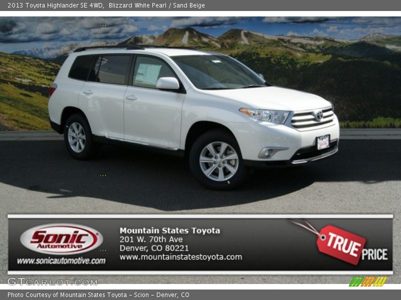 Blizzard White Pearl / Sand Beige 2013 Toyota Highlander SE 4WD