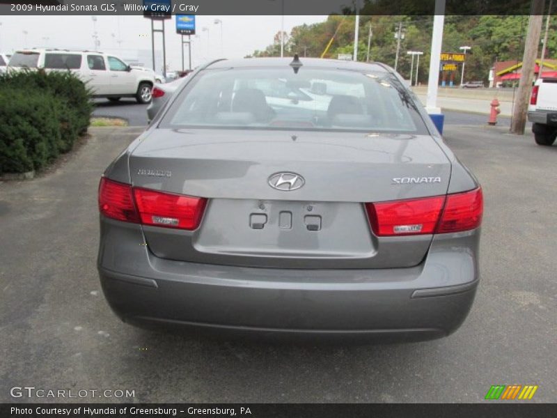 Willow Gray / Gray 2009 Hyundai Sonata GLS