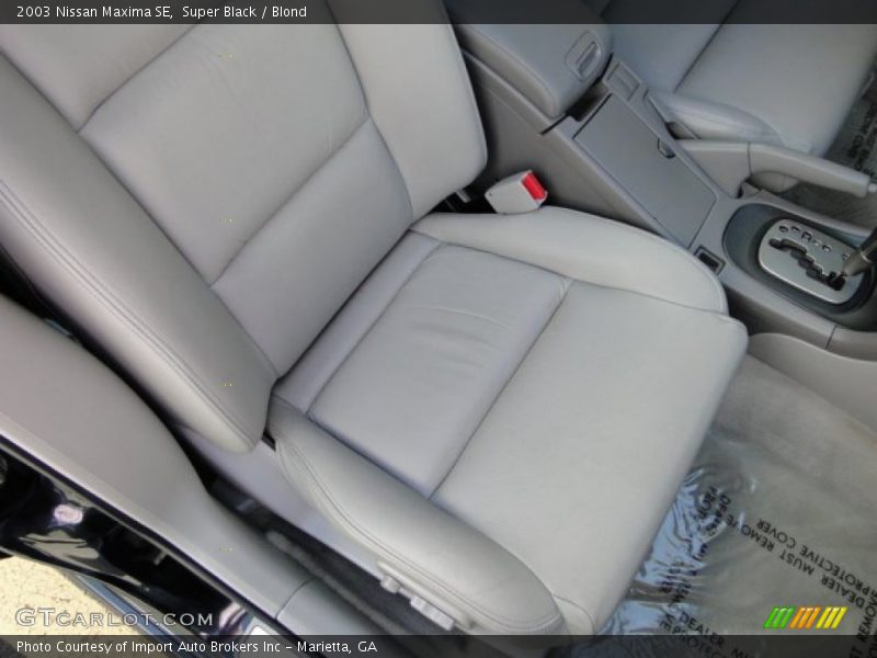 Super Black / Blond 2003 Nissan Maxima SE