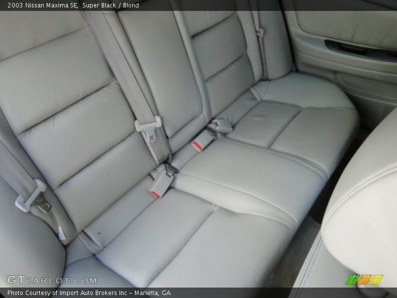 Super Black / Blond 2003 Nissan Maxima SE