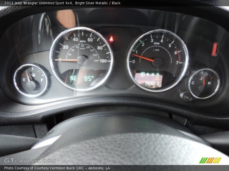 Bright Silver Metallic / Black 2011 Jeep Wrangler Unlimited Sport 4x4