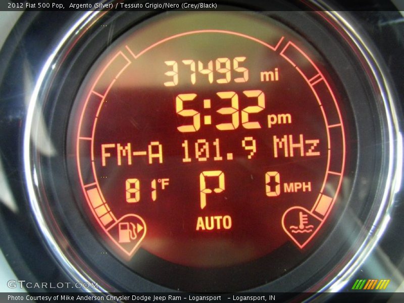 Argento (Silver) / Tessuto Grigio/Nero (Grey/Black) 2012 Fiat 500 Pop