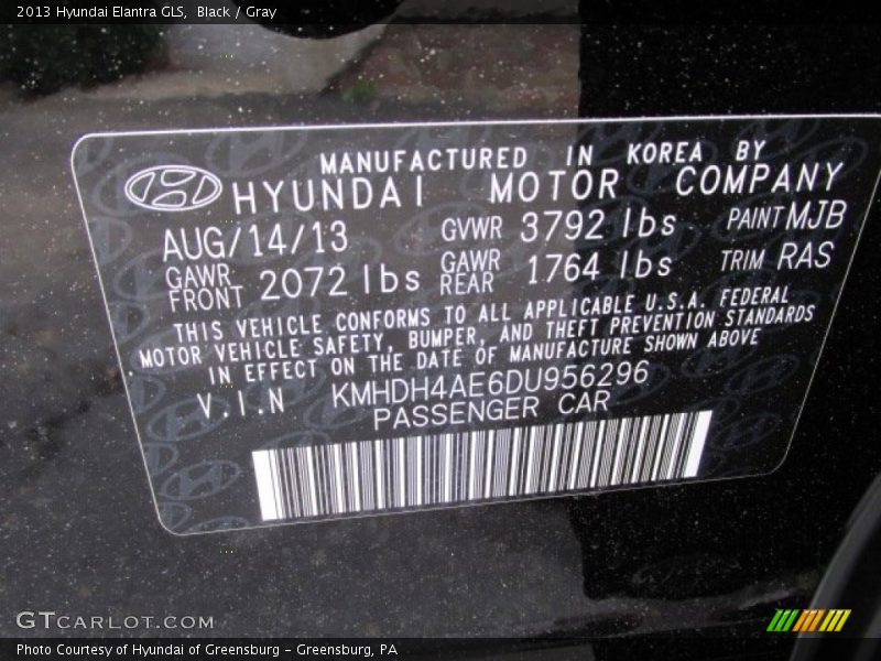 Black / Gray 2013 Hyundai Elantra GLS