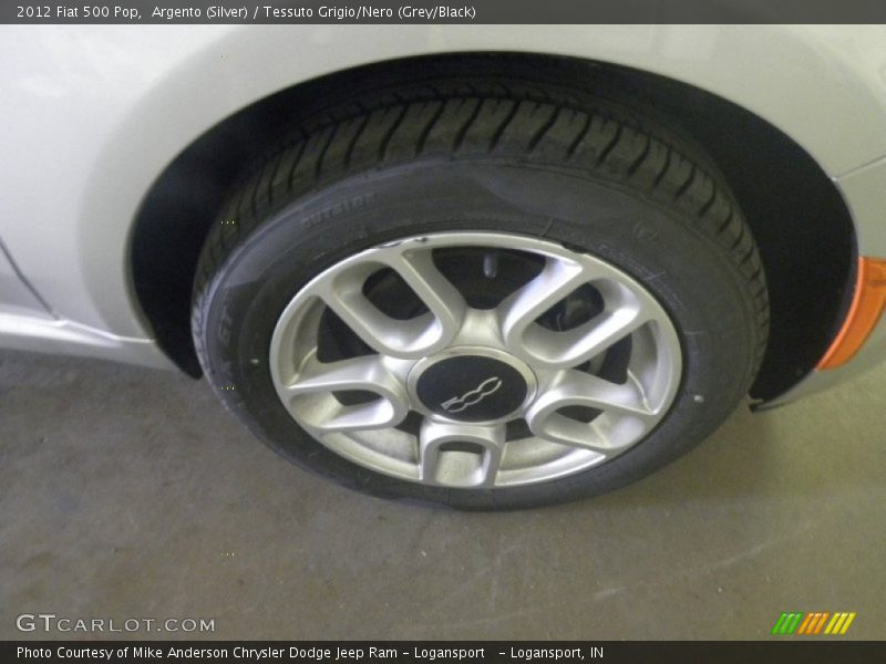 Argento (Silver) / Tessuto Grigio/Nero (Grey/Black) 2012 Fiat 500 Pop