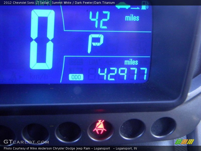 Summit White / Dark Pewter/Dark Titanium 2012 Chevrolet Sonic LT Sedan