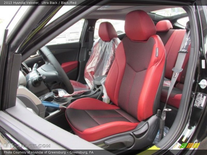 Ultra Black / Black/Red 2013 Hyundai Veloster