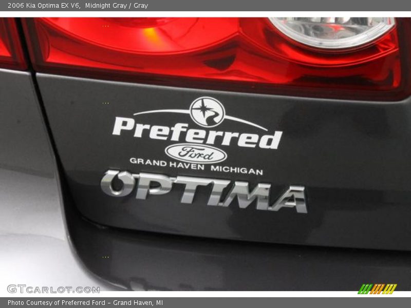 Midnight Gray / Gray 2006 Kia Optima EX V6