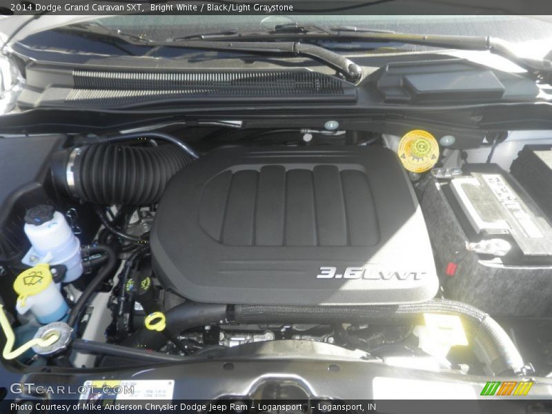 Bright White / Black/Light Graystone 2014 Dodge Grand Caravan SXT