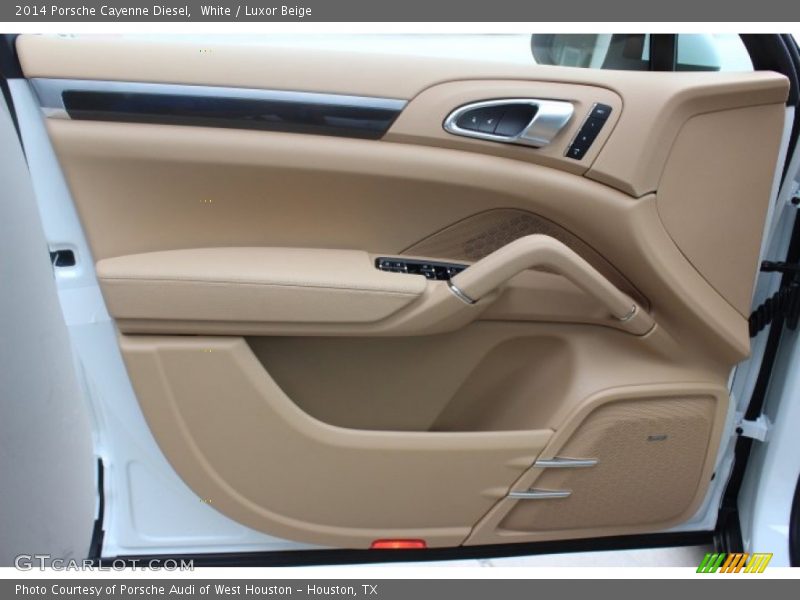Door Panel of 2014 Cayenne Diesel