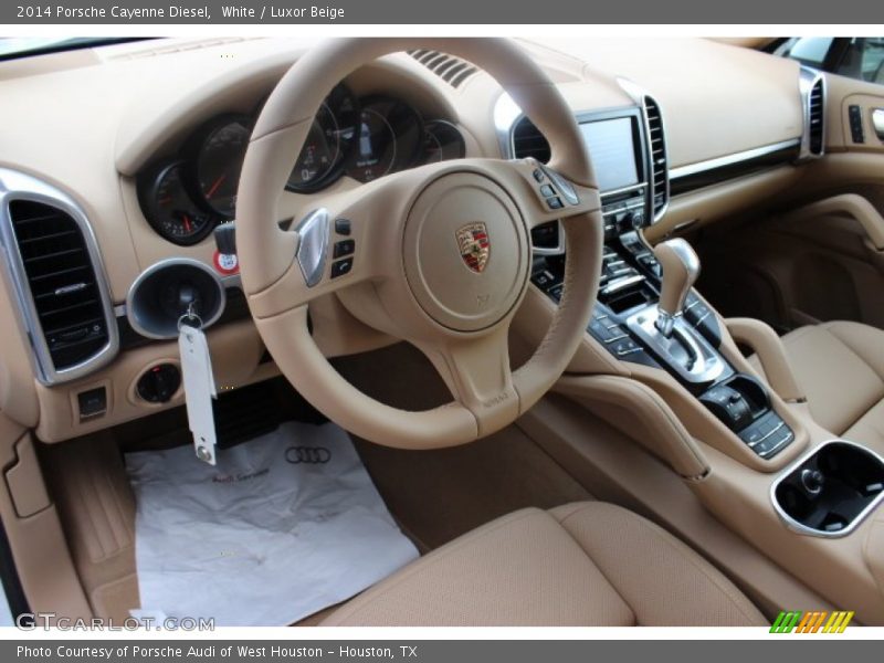 Dashboard of 2014 Cayenne Diesel