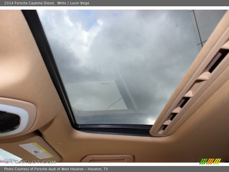 White / Luxor Beige 2014 Porsche Cayenne Diesel