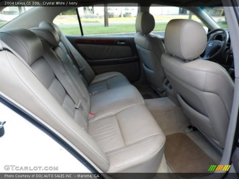 Crystal White / Ivory 2004 Lexus GS 300