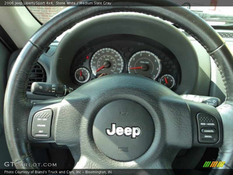 Stone White / Medium Slate Gray 2006 Jeep Liberty Sport 4x4