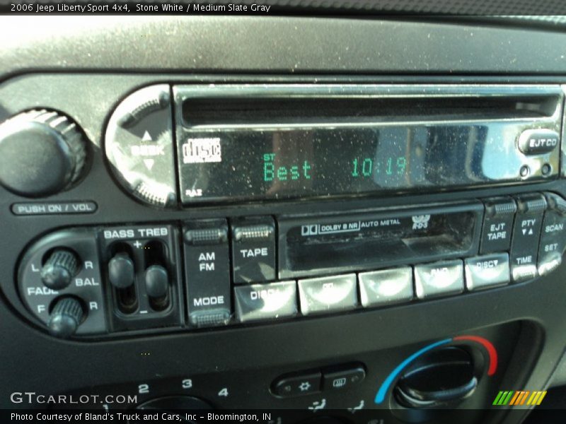Stone White / Medium Slate Gray 2006 Jeep Liberty Sport 4x4