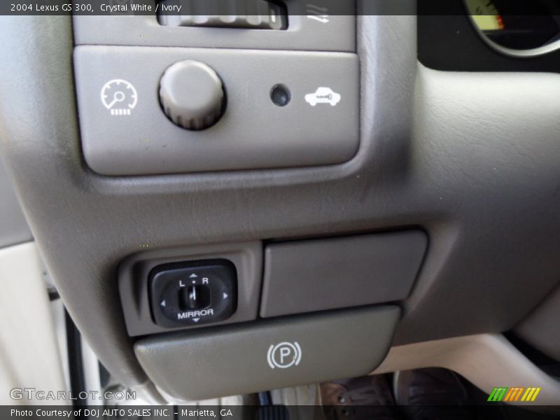 Crystal White / Ivory 2004 Lexus GS 300