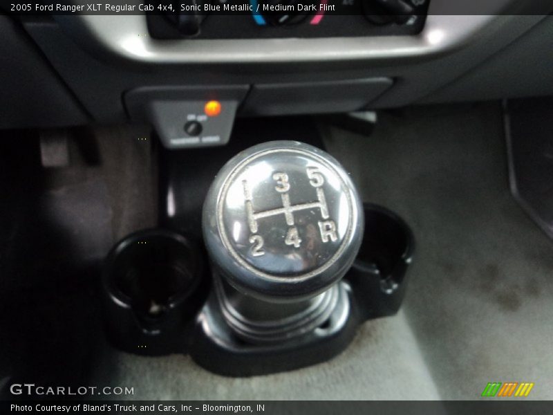  2005 Ranger XLT Regular Cab 4x4 5 Speed Manual Shifter
