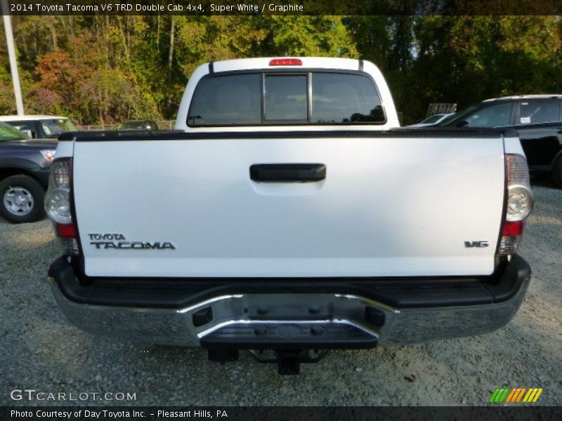 Super White / Graphite 2014 Toyota Tacoma V6 TRD Double Cab 4x4